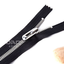 金屬拉鏈︱無(wú)限放大的魅力