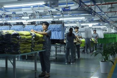 注入新活力，拉鏈升級 重慶立泰首宸品牌運營管理公司引領服飾產業新篇章